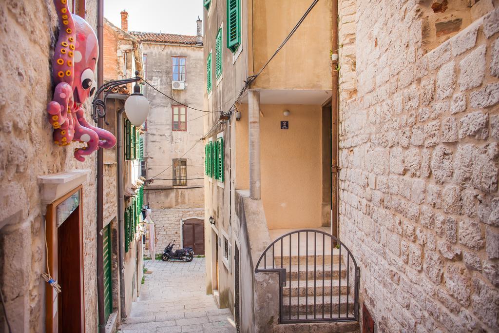 Apartments Laurus Šibenik Екстериор снимка