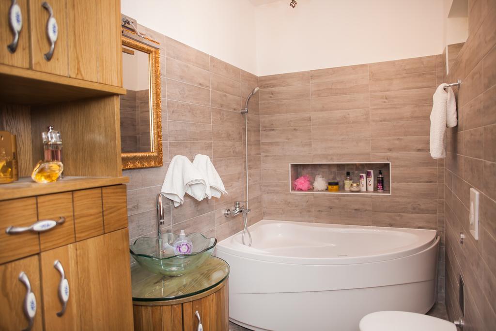 Apartments Laurus Šibenik Екстериор снимка